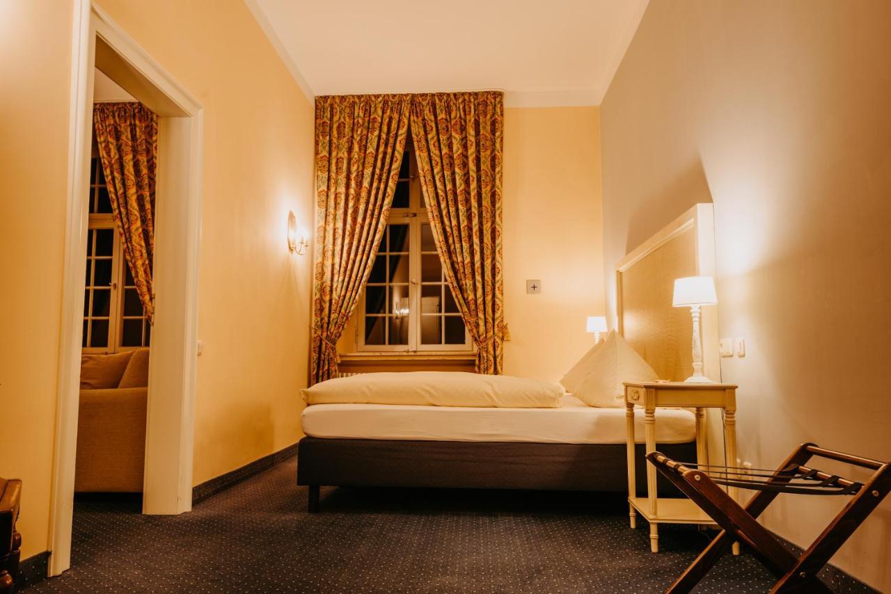 Schloss Gehrden 4*